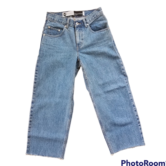 Silver Tab Baggy Cropped Jeans - Picture 1 of 11